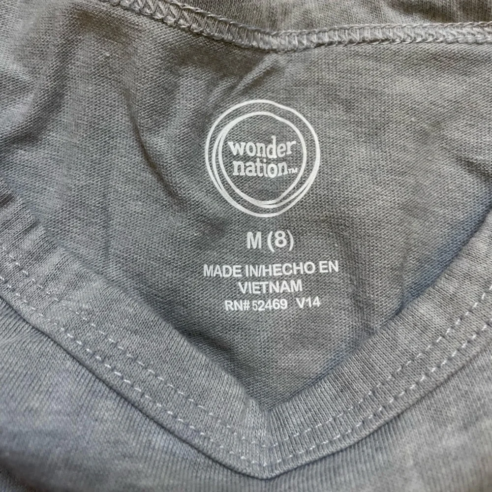Girls bundle of two Old Navy and wonder nation size medium(8) tank tops